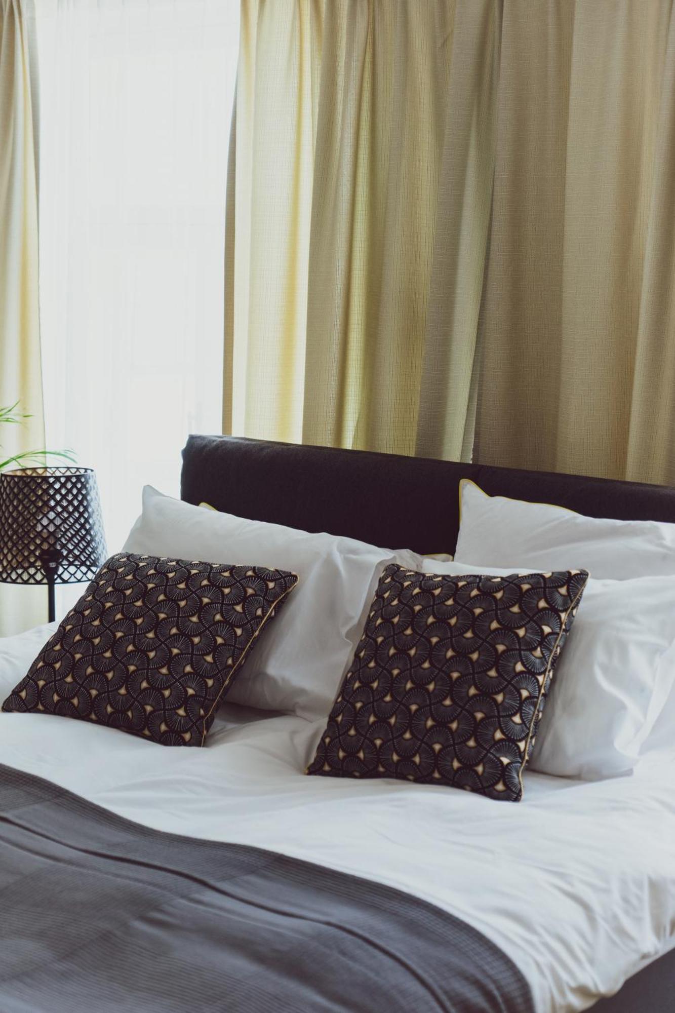 Vanalinna Boutique Hotel Kuressaare Esterno foto