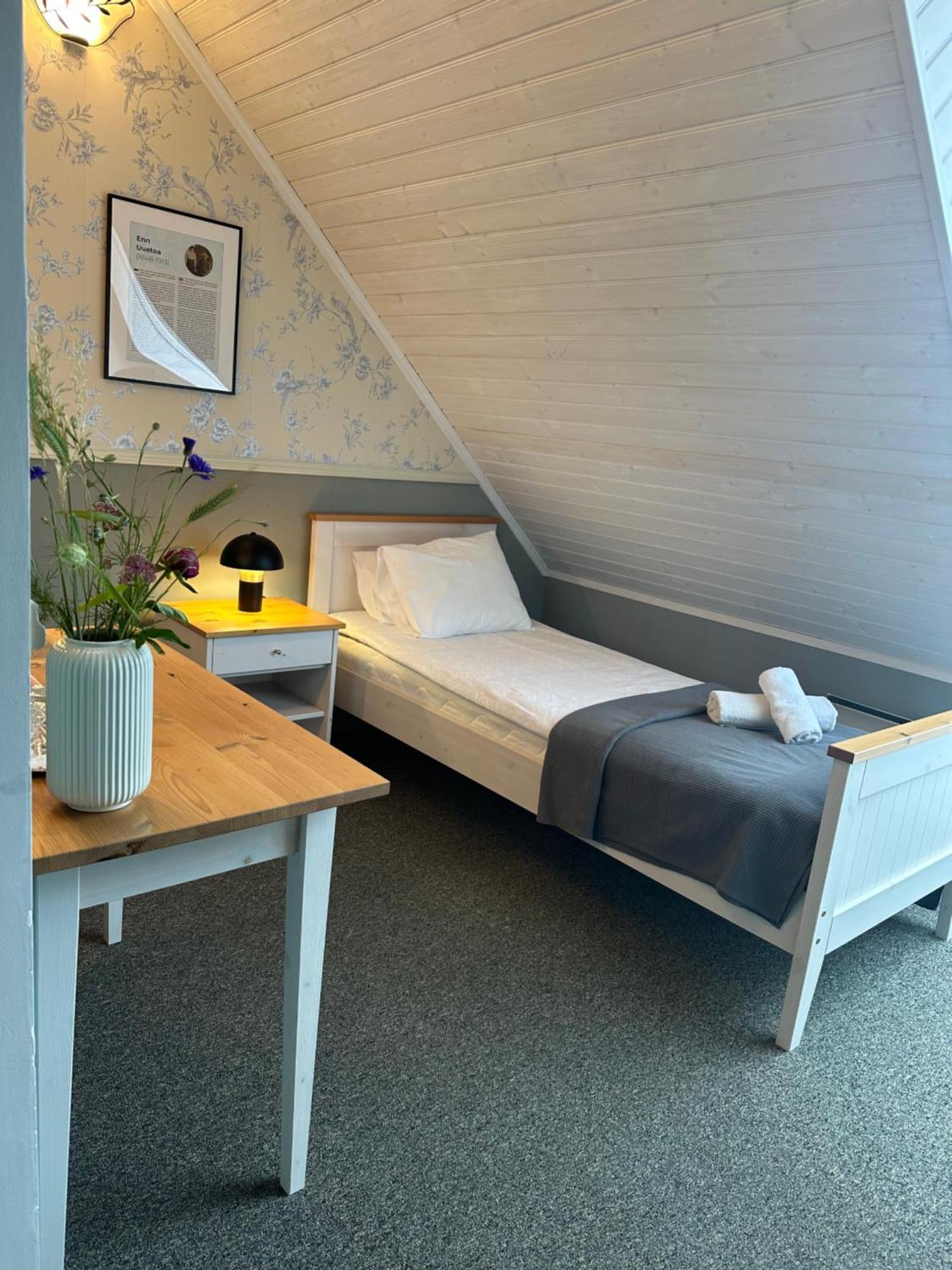 Vanalinna Boutique Hotel Kuressaare Esterno foto