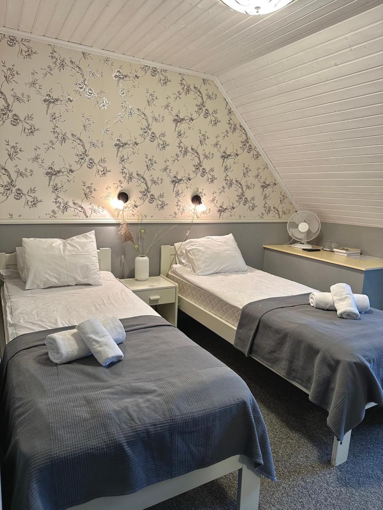 Vanalinna Boutique Hotel Kuressaare Esterno foto